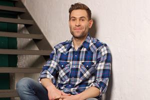 Simon Brodkin portrait ()