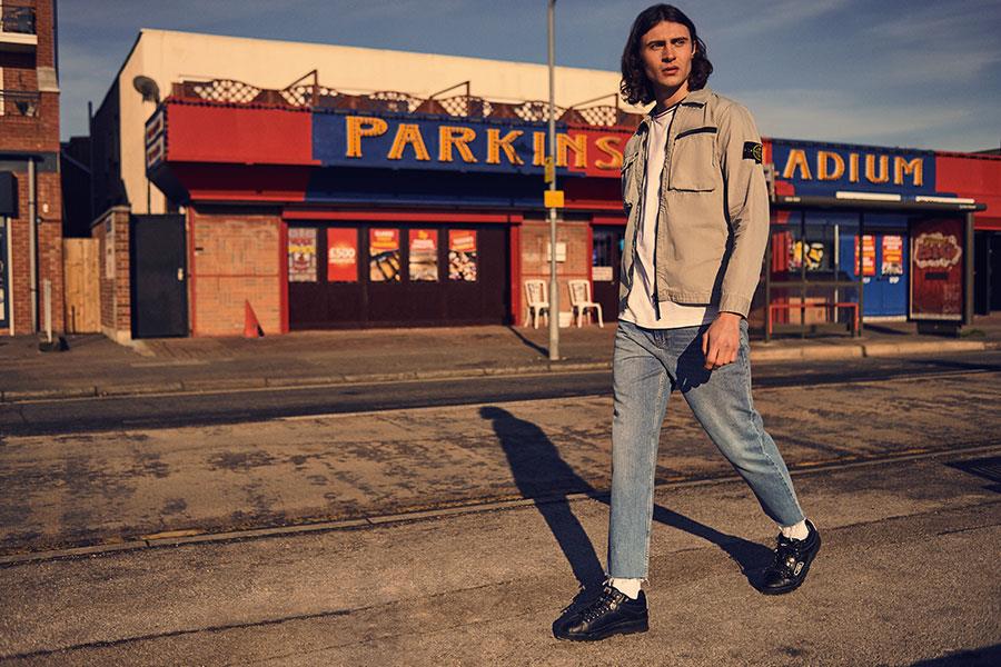 90s fashion shoot menswear FS magazine ()