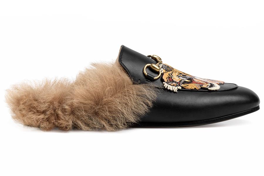 Gucci fur-lined slippers ()