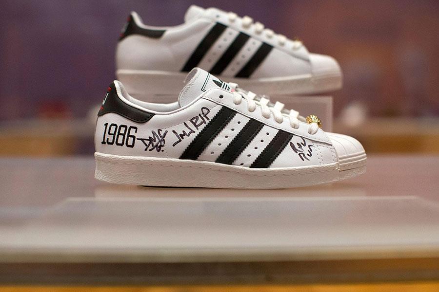 Adidas Run DMC ()