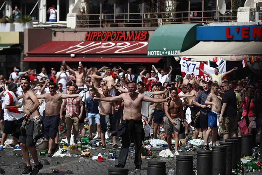 Euro 2016 england fans ()