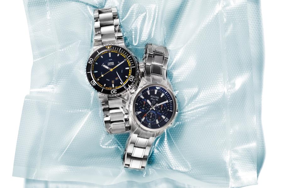Diving watch fashion ()